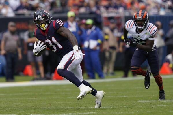 Chicago Bears end six-game skid with victory over the Texans