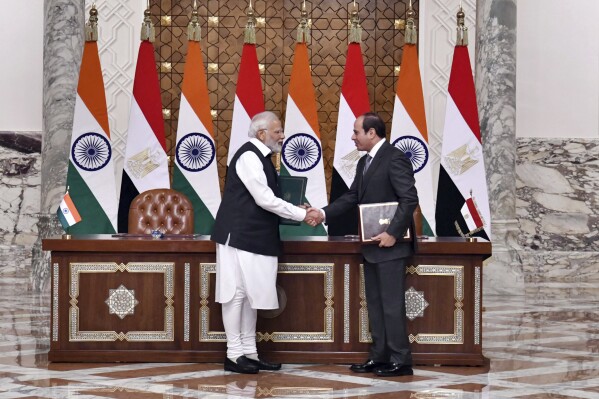 Egyptian President Abdel Fattah el-Sissi honors Indian Prime Minister Narendra  Modi - Washington Times