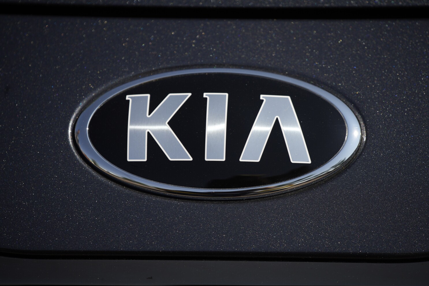 Kia recalls more than 80,000 U.S. autos due to improper air bag deployment and improper wiring