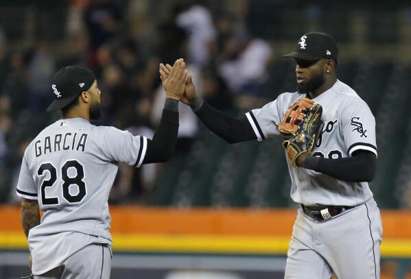 Cease improves to 10-0 against Tigers in 5-1 White Sox win