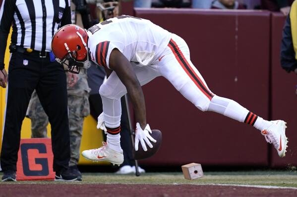 Amari Cooper shows value to Browns with 2 TDs vs Commanders - The