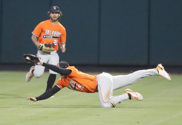 WE ARE THE CHAMPIONS! TCU Baseball knocks off Oklahoma State 10-7