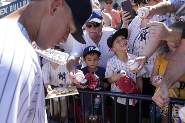 Yankees face quite a few decisions as spring training winds down