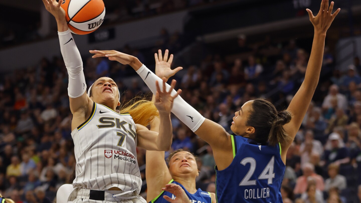 Napheesa Collier Named WNBA Defensive Player of Year