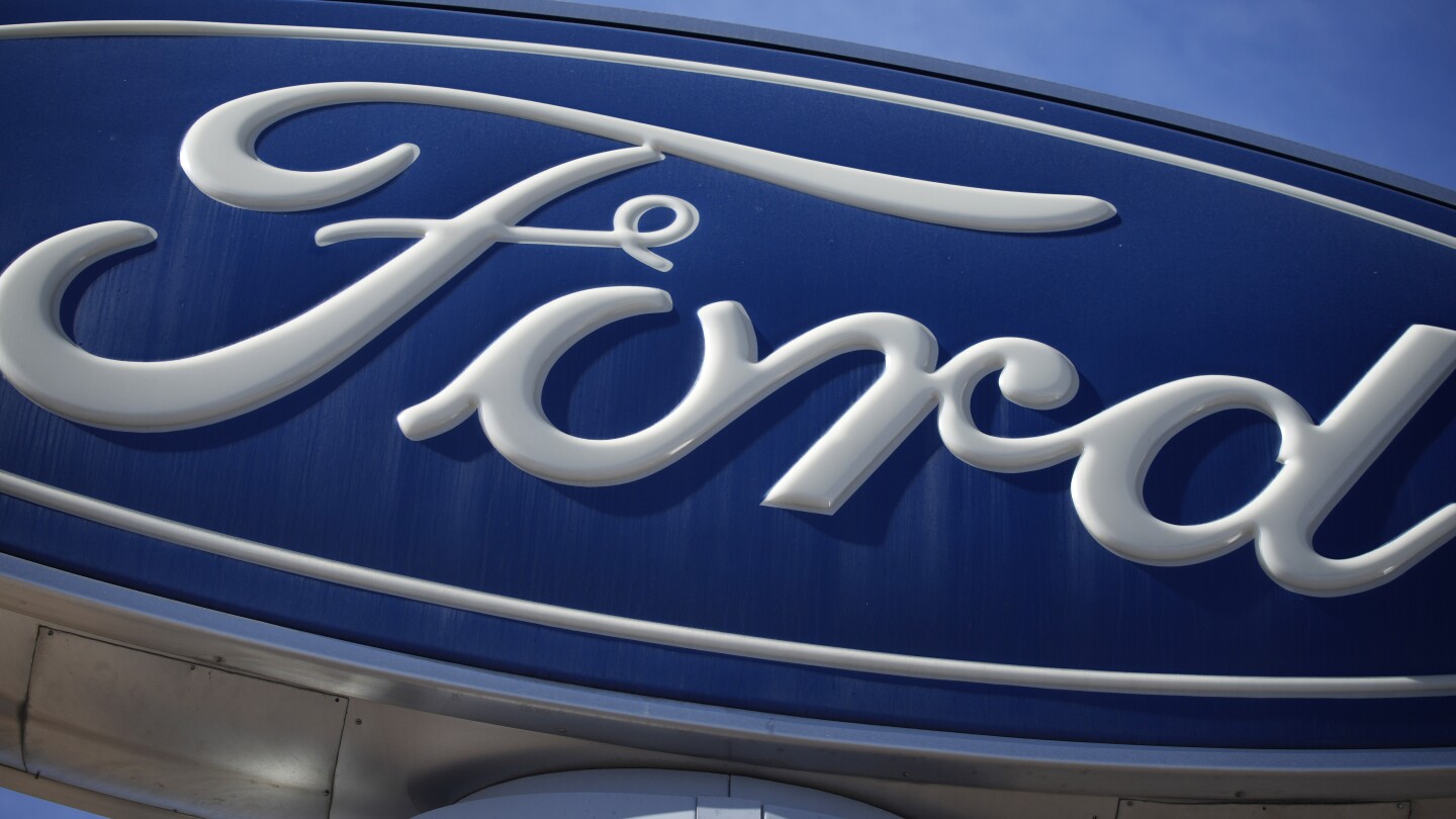 Ford recalls over 550000 pickup trucks because transmissions can suddenly downshift to 1st gear – The Associated Press