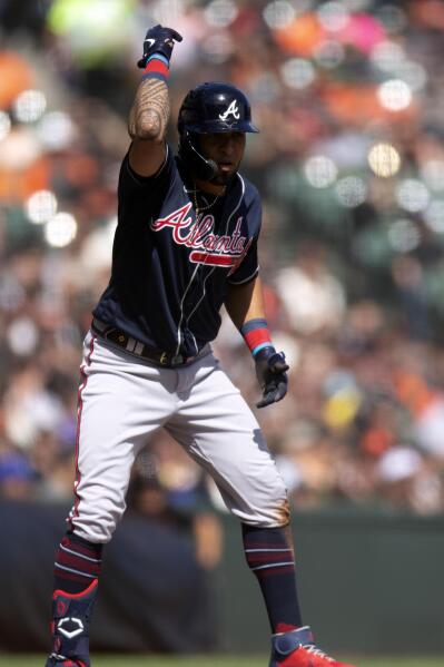 Eddie Rosario hits for first career cycle 