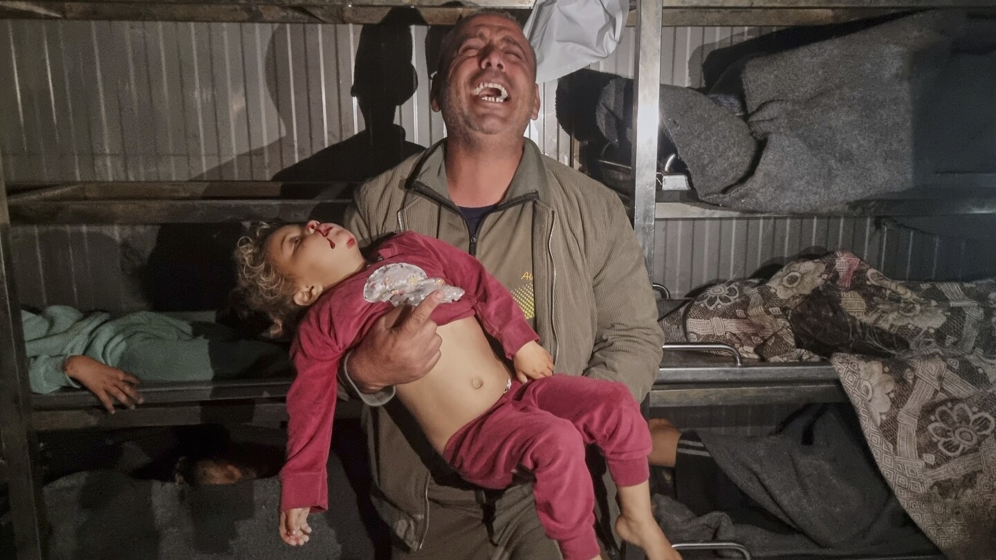 As Israeli bombs fell, wounded kids beaten this Gaza sanatorium. Dozens died