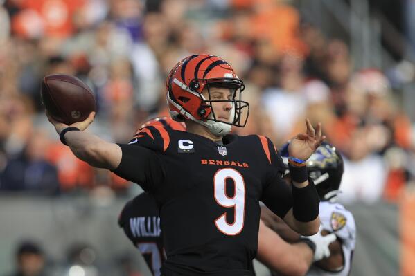 Joe Burrow continues to show he's right guy for Bengals in loss to Browns -  ESPN - Cincinnati Bengals Blog- ESPN