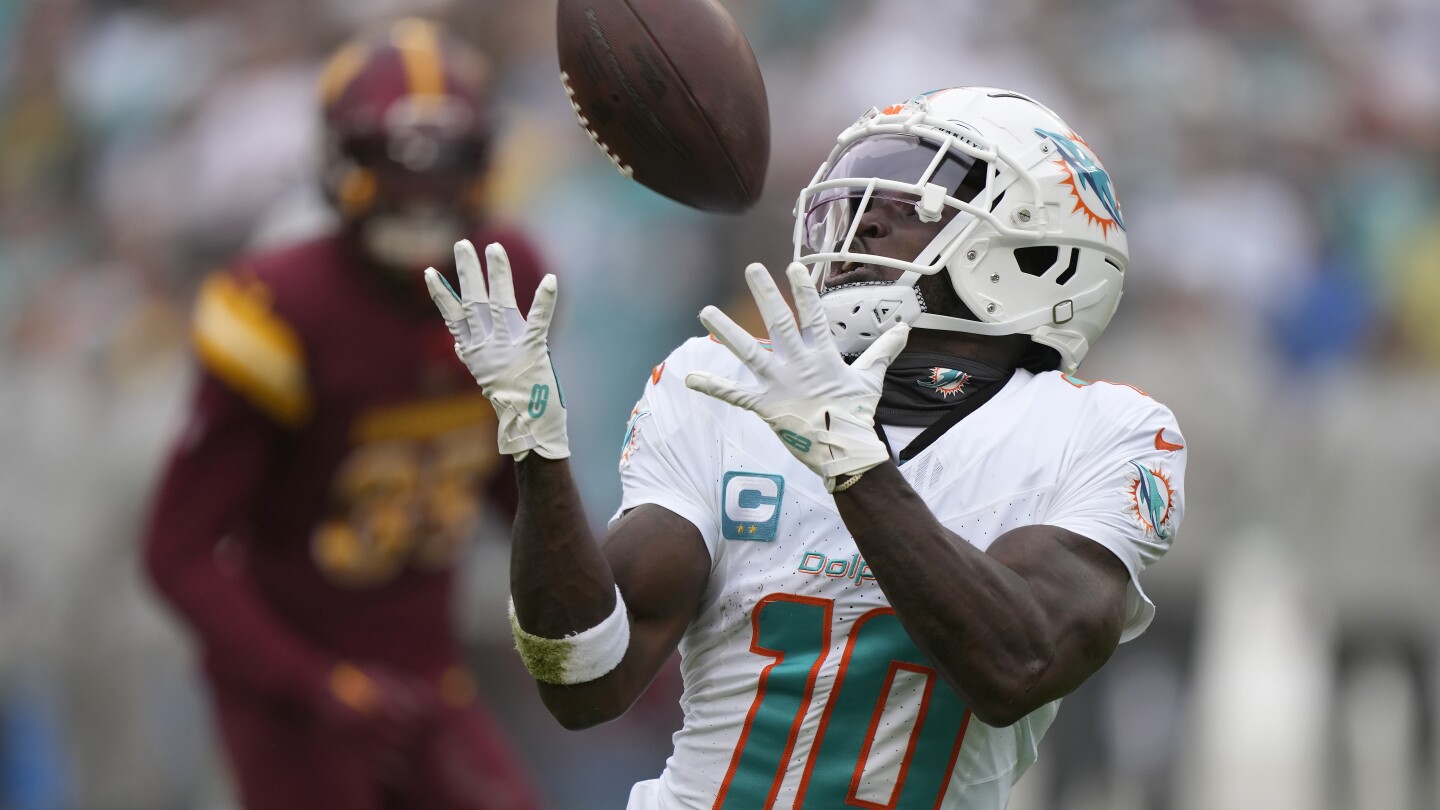 Dolphins’ Tyreek Hill lands the No. 1 spot in AP’s NFL top 5 wide receiver rankings
