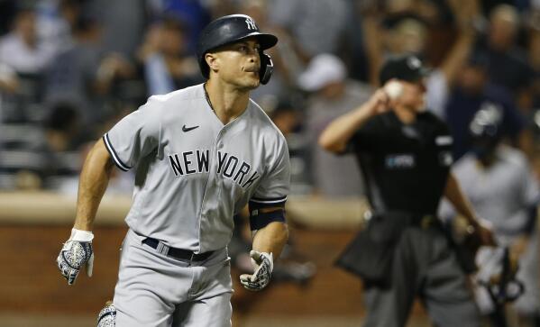 Lindor's 3rd homer lifts Mets whistling past Yanks 8-7 - NBC Sports