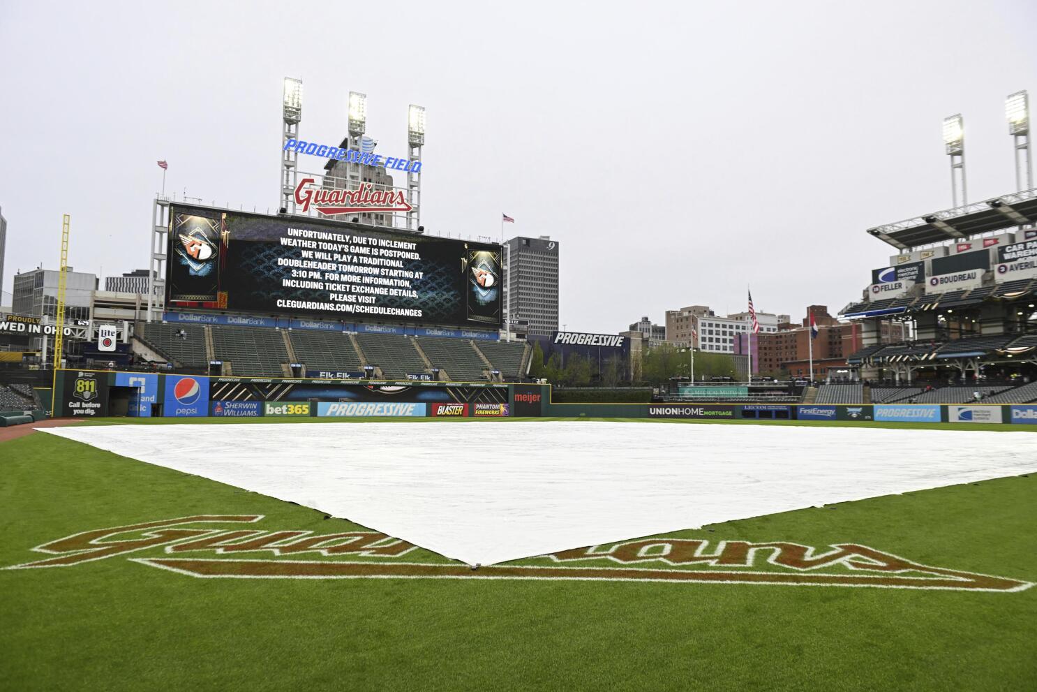 Cleveland Indians' game postponed due to weather