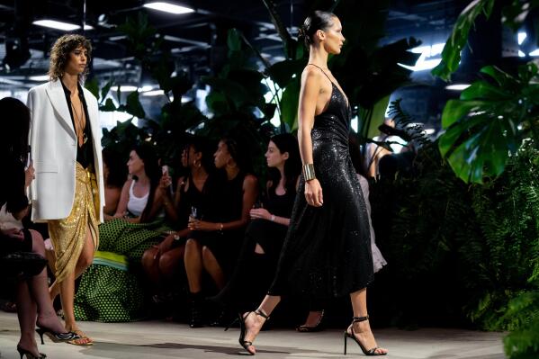 Michael Kors brings resort wear to the city at his NYFW show