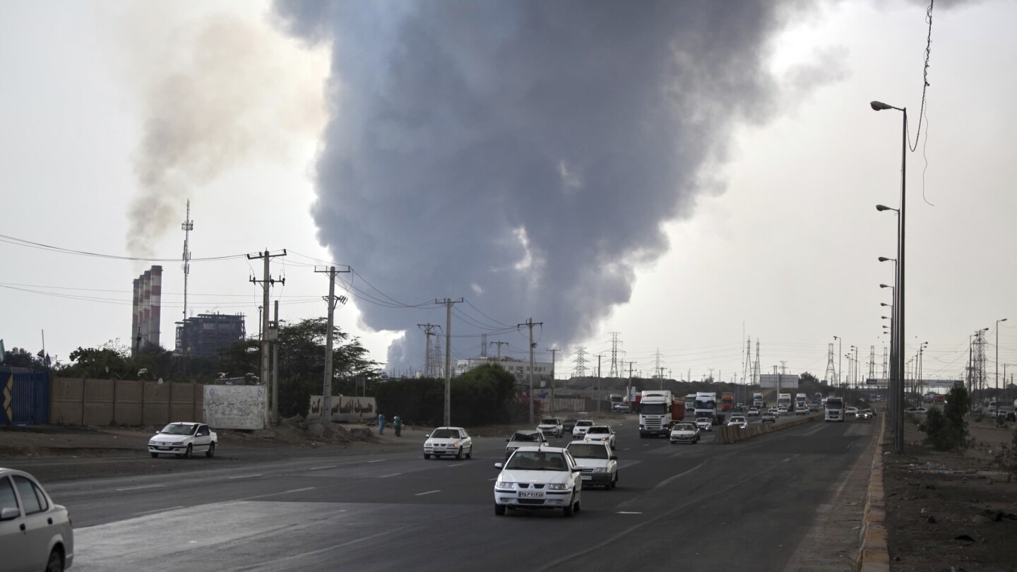 A large explosion and hearth moves Iranian port and injures a minimum of 406 other people