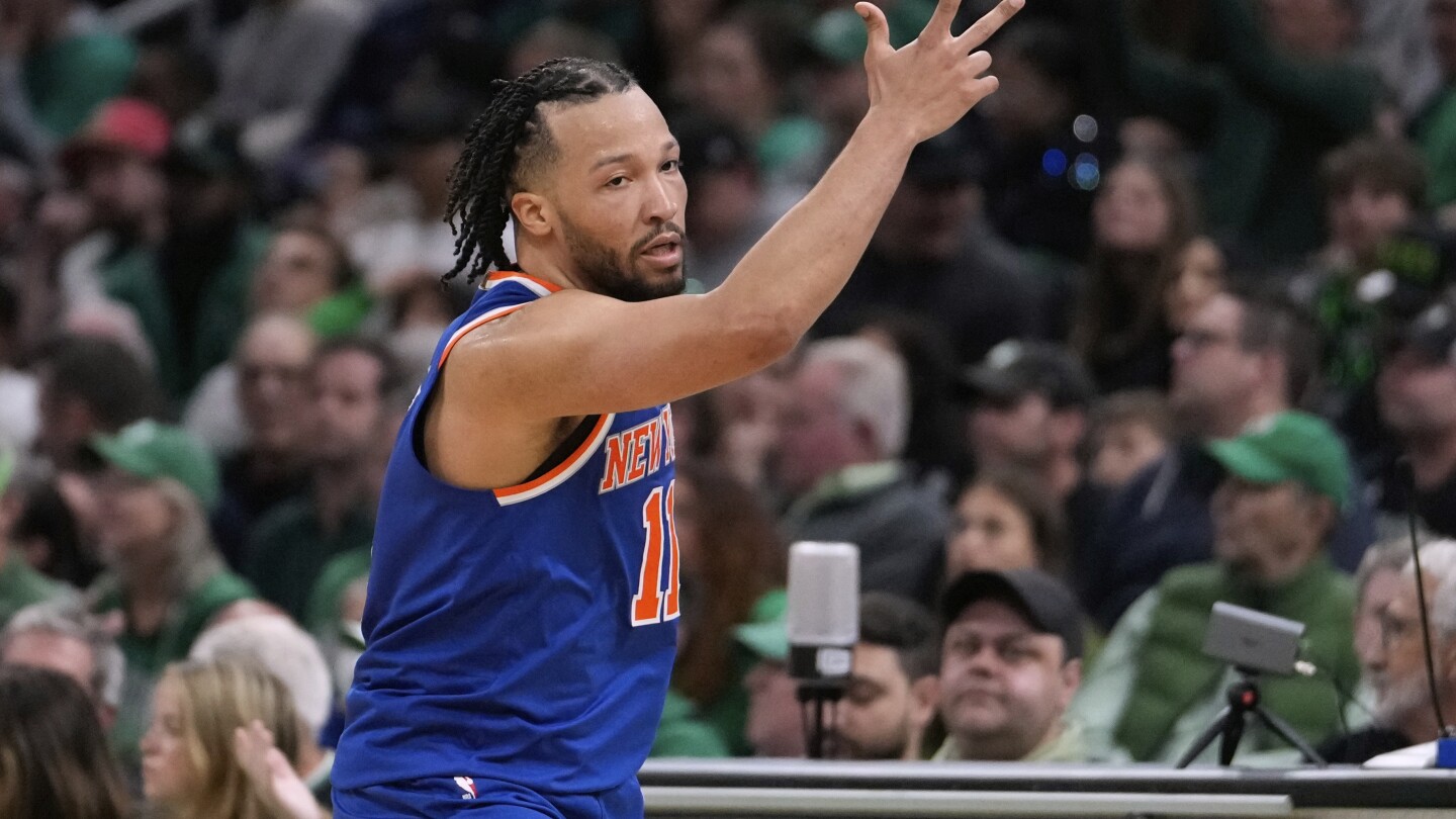 Папа Лео XIV носи надежда на феновете на спорта в Чикаго, а Knicks за техните връзки на Виланова 