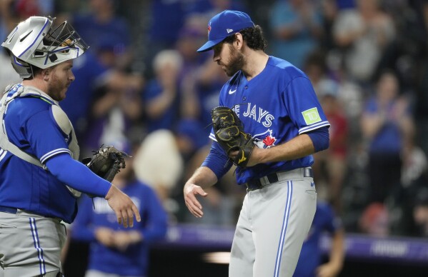 Kirk's pinch-hit double and 3 homers by Toronto power the Blue Jays past  the Rockies 13-9 - The San Diego Union-Tribune