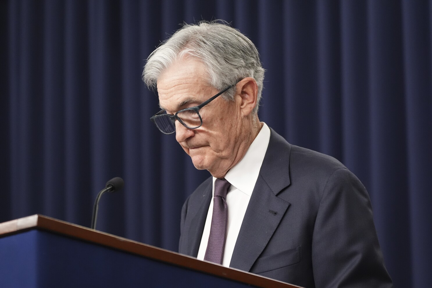 Powell defends Federal Reserve in Princeton speech amid onslaught of attacks from Trump