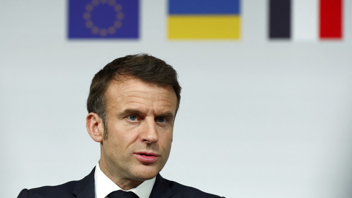 Френският президент повдигна перспективата за западни войски в Украйна. Какво си мислеше той?