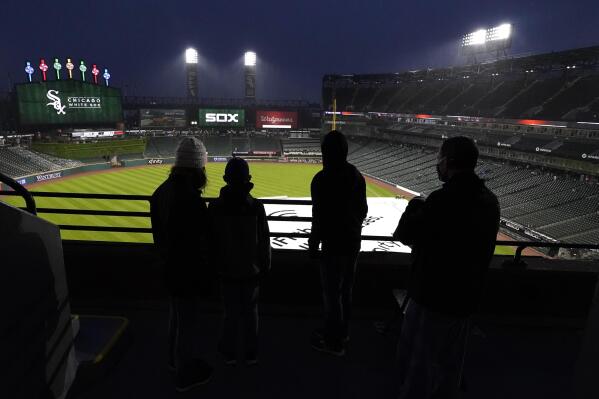 Royals-White Sox game rained out. Doubleheader today