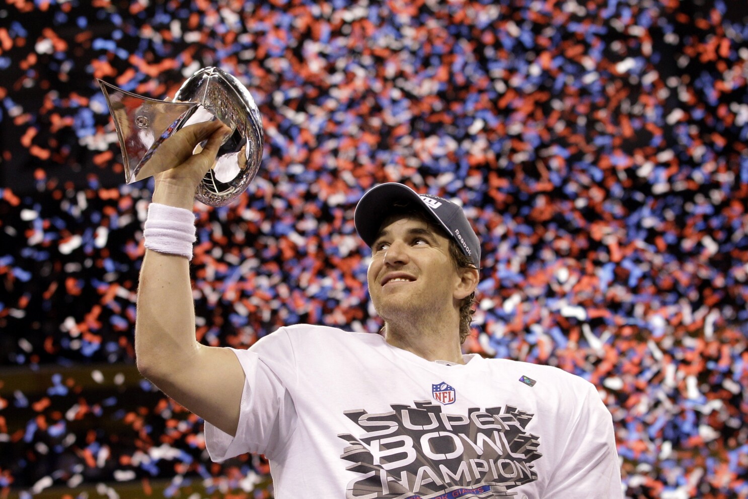 Eli Manning, Terrell Suggs and Luke Kuechly advance to next stage in Hall of Fame voting