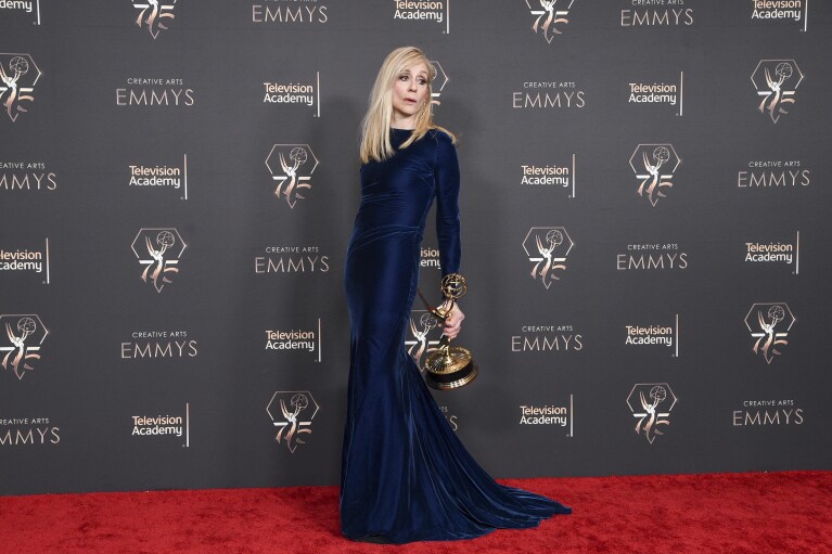 Judith Light poses with the award for outstanding guest actress in a comedy series for 
