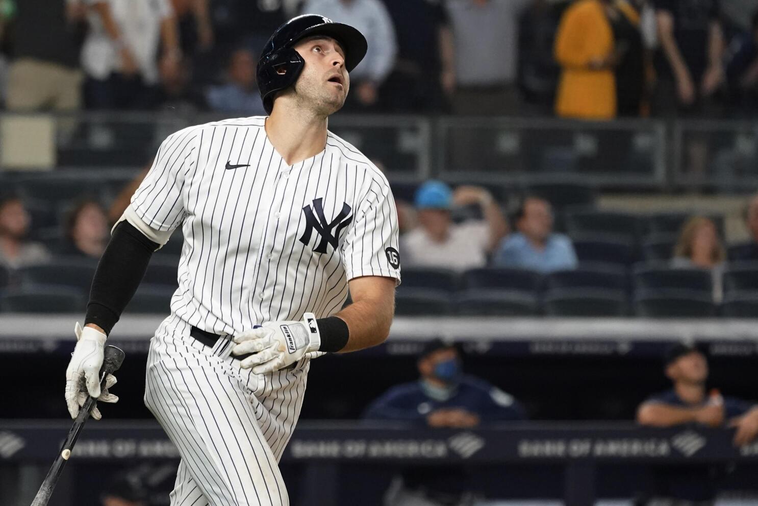 New York Porch Sports on X: Yankees putting names on jerseys in