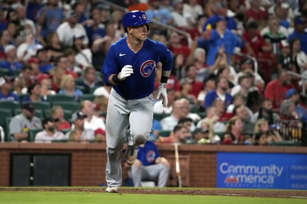 Chicago Cubs' Yan Gomes bats during a baseball game against the St. Louis  Cardinals Sunday, June 26, 2022, in St. Louis. (AP Photo/Jeff Roberson  Stock Photo - Alamy