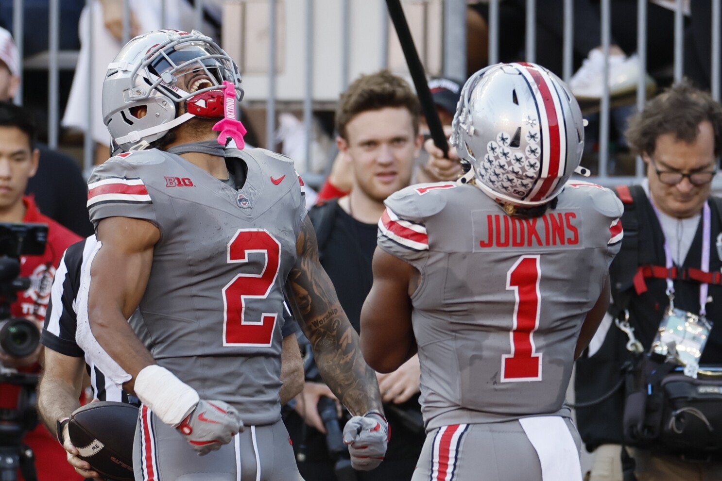 Ohio State and Texas enter CFP semifinal at Cotton Bowl seeking a chance to end title droughts