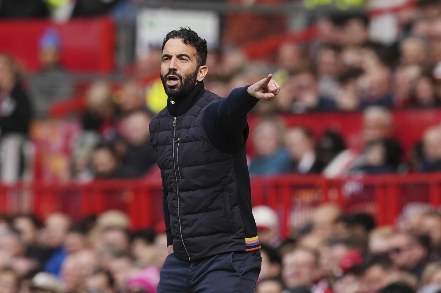Amorim se disculpa con los fanáticos del Man United por la temporada 'desastrosa'