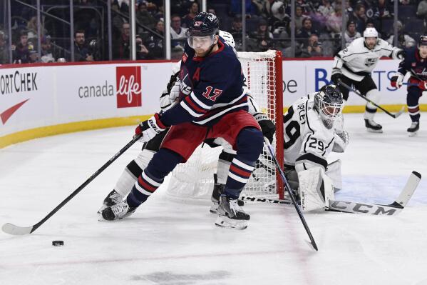 Goals by Gabe Vilardi and Anze Kopitar lift Kings over Canadiens