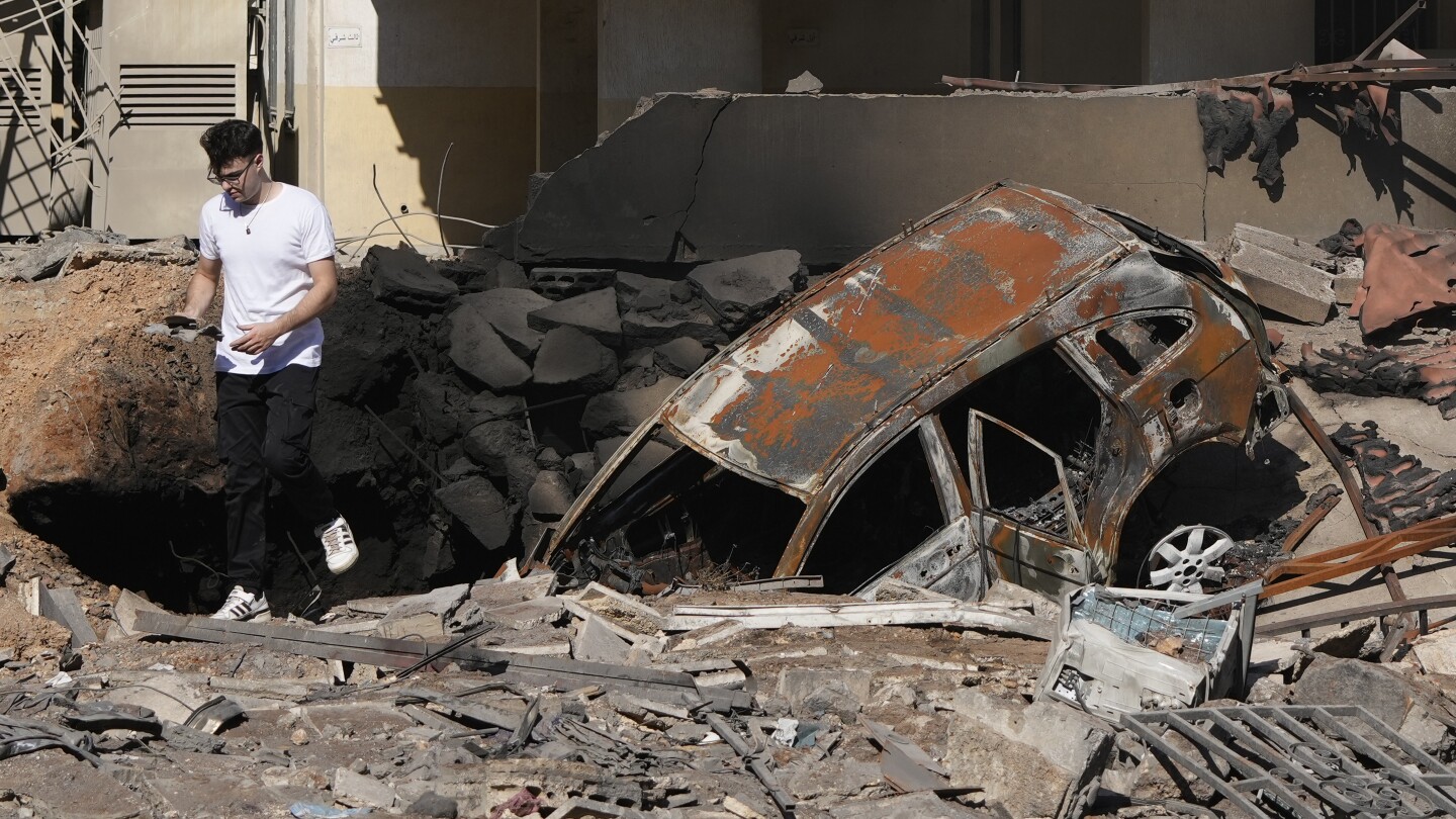 Israeli Airstrike Strikes Central Beirut for the First Time in Nearly a Year of Conflict