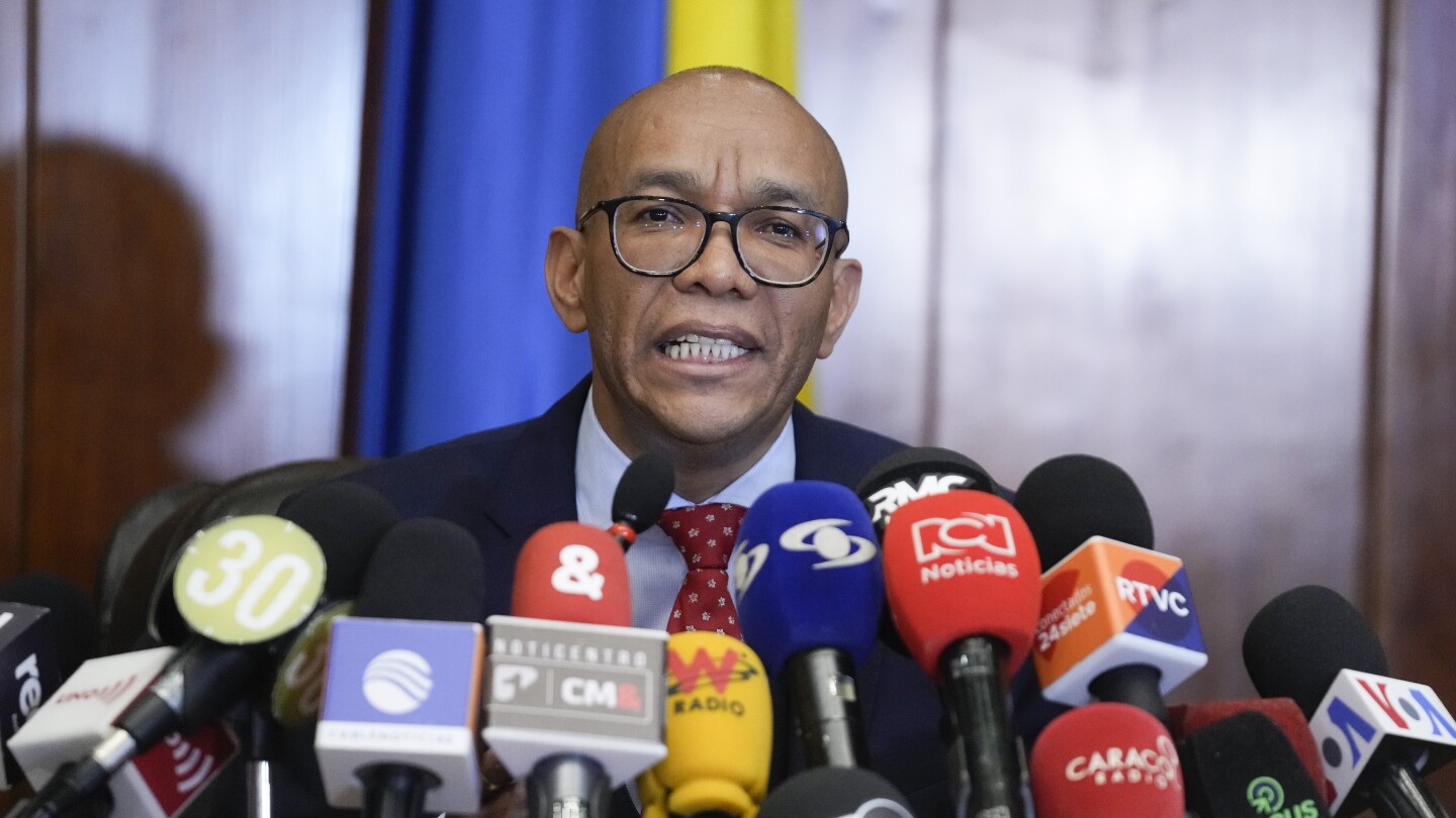 Опитен прокурор с малко политически връзки е избран за нов главен прокурор на Колумбия
