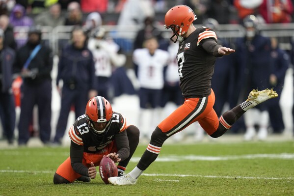 Browns kicker Hopkins 'unlikely' to play against Texans in playoff game  because of hamstring injury | AP News