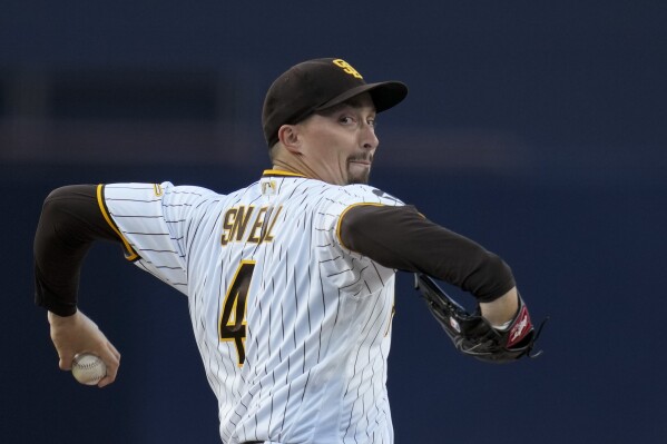 Blake Snell strikes out 11 in 6 shutout innings in the Padres' 3-1