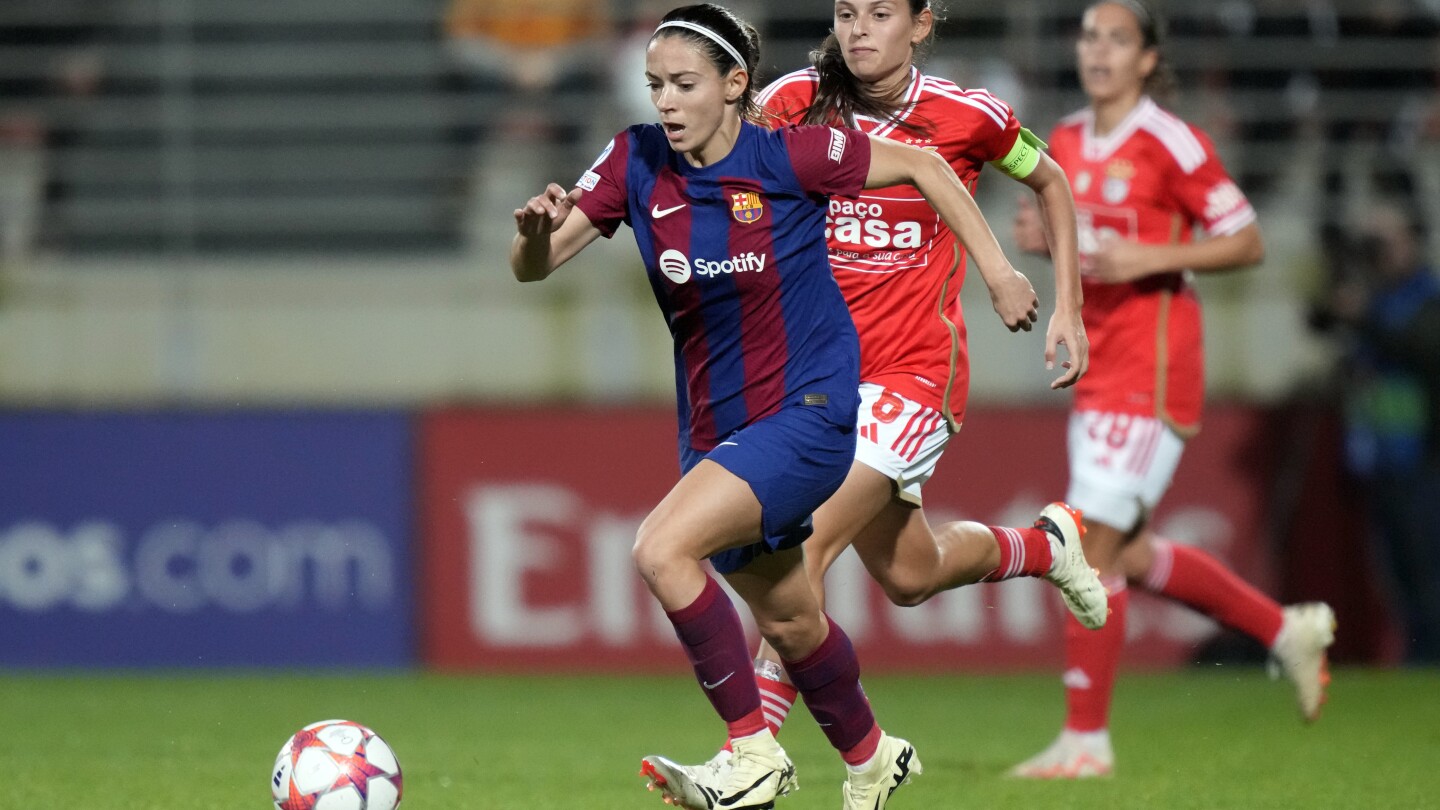 Барселона и Лион са водещи на четвъртфиналите на Шампионската лига за жени. Челси на Хейс се насочва към четворно