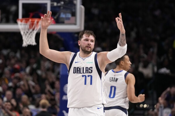 Luka Doncic scores 21, triple-double streak ends at 7 as Mavs slog past  Warriors 109-99