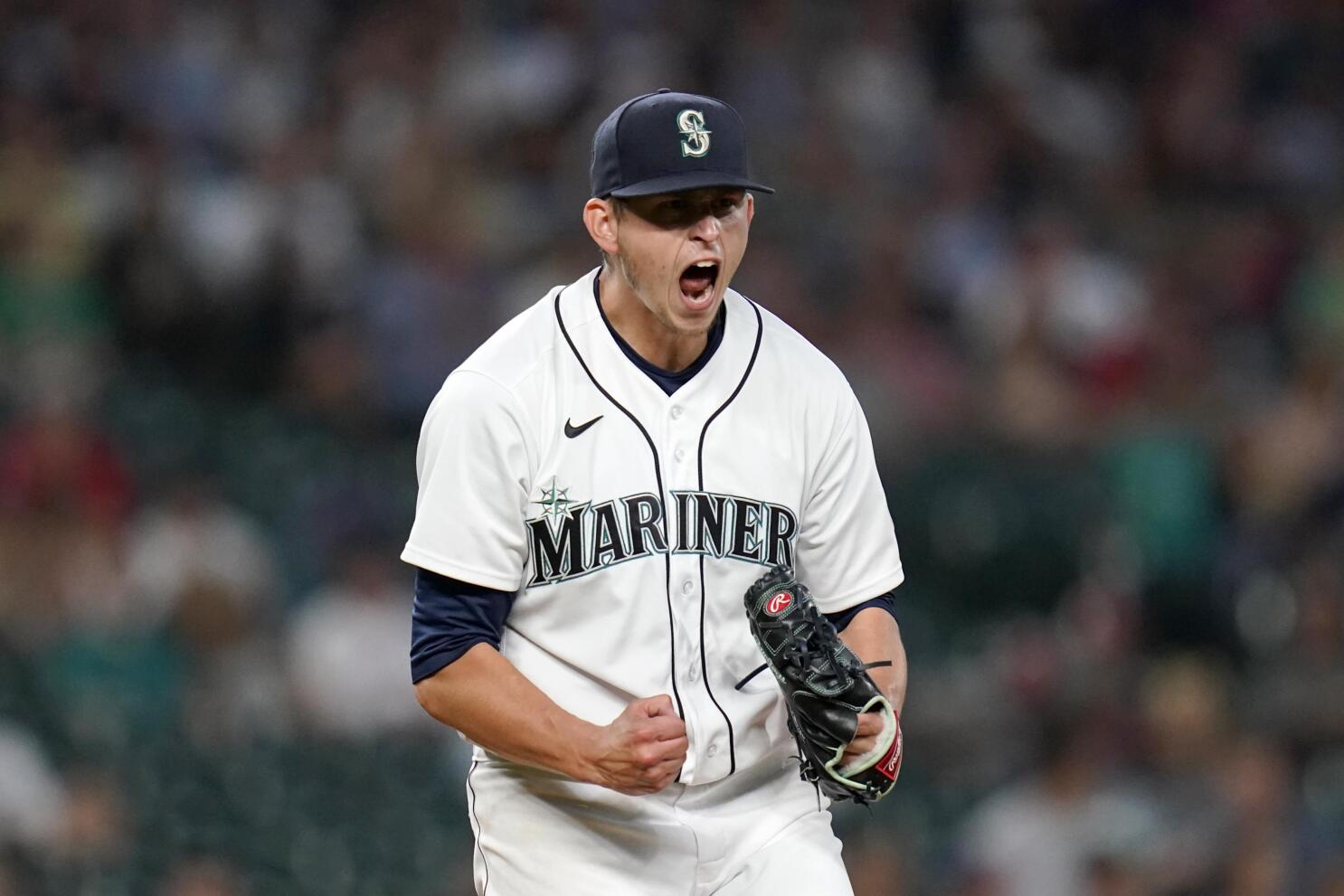 MLB Offseason Moves: Mariners sign Chris Flexen - Over the Monster