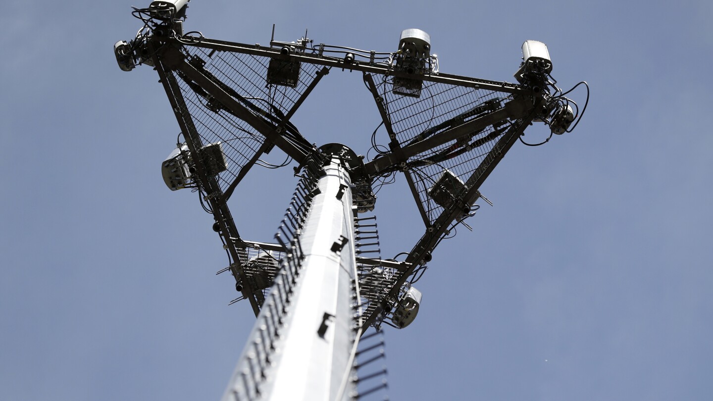 Telepon dalam mode SOS?  Pemadaman listrik yang meluas melanda AT&T dan lainnya