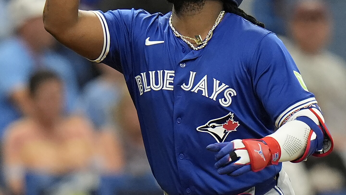 Springer, Biggio y Guerrero Jr. conectan HR y llevan al triunfo a los Azulejos 8-2 ante los Rays