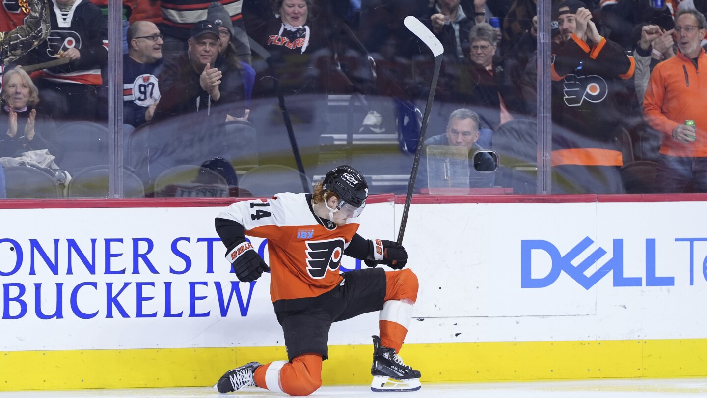 Flyers snap losing streak with 4-3 shootout win over Lightning