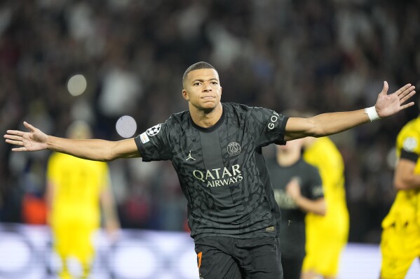 Football (Soccer) - Kylian Mbappé Paris Saint-Germain Third Jersey