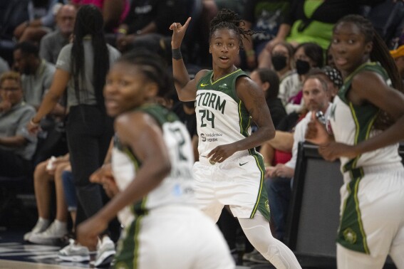 WNBA: Connecticut Sun 72-61 Atlanta Dream, NBA News