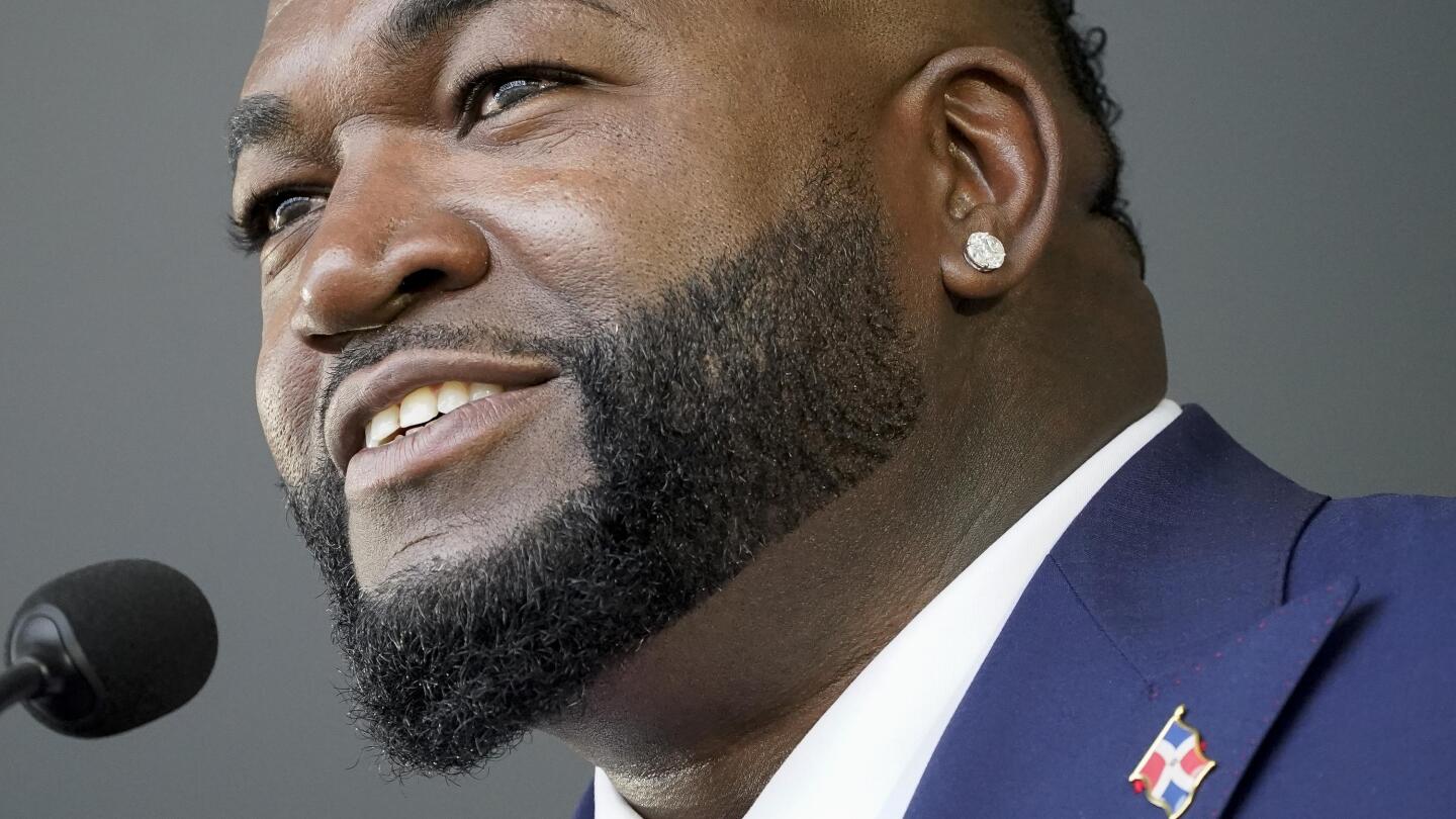David Ortiz: Boston Red Sox picks up the legendary slugger by plane after  he was shot in the Dominican Republic
