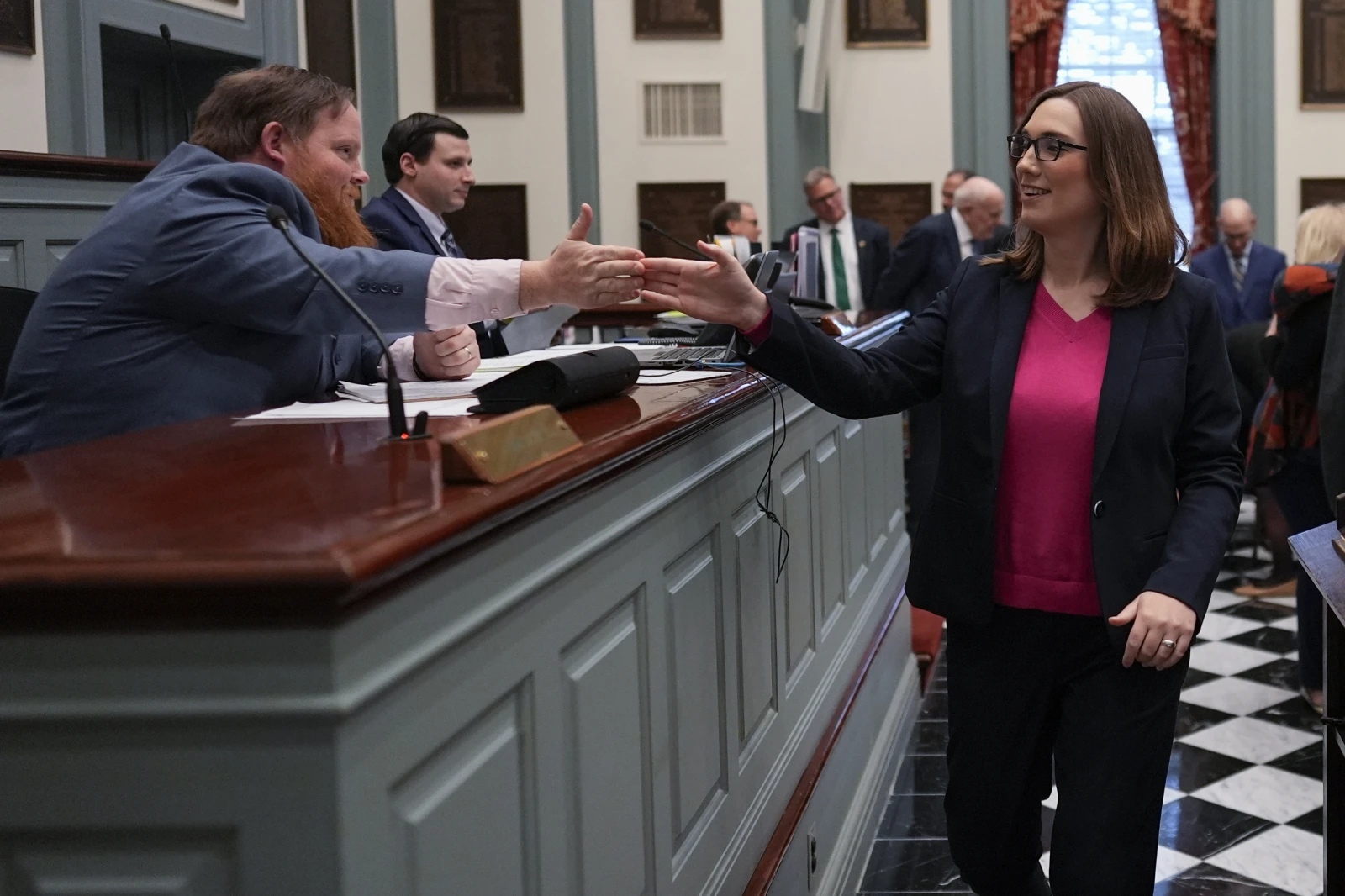 Transgender trailblazer Sarah McBride heads to her debut in Congress, hoping for a touch of grace (apnews.com)