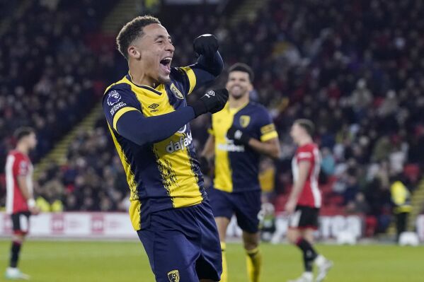 Bournemouth's Marcus Tavernier celebrates scoring his side's third goal of the game, during the English Premier League soccer match between Sheffield United and Bournemouth, at Bramall Lane, in Sheffield, England, Saturday, Nov. 25, 2023. (Danny Lawson/PA via AP)