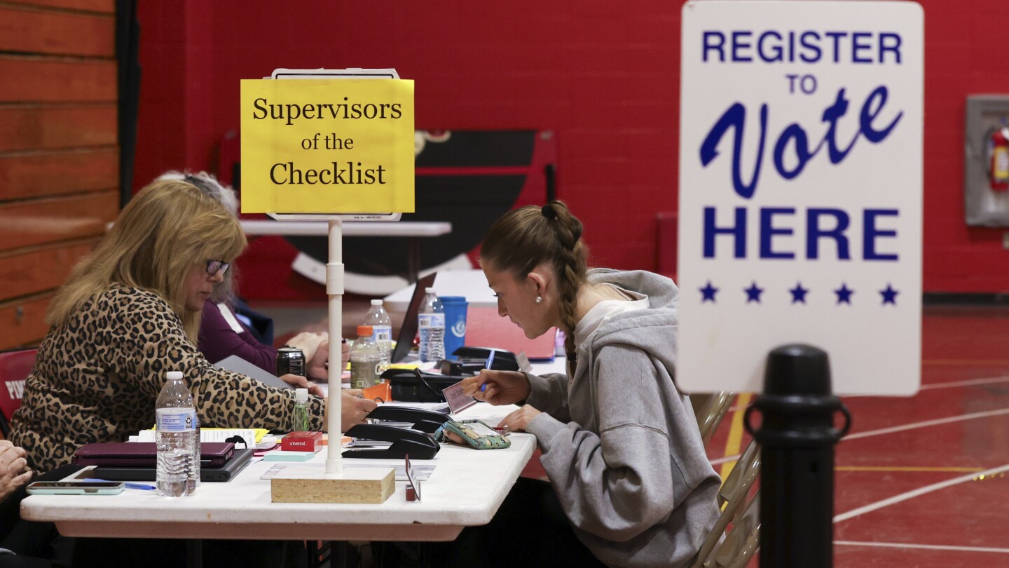 Trump Signed an Order to Reform U.S. Election Procedures. Is It Constitutional?