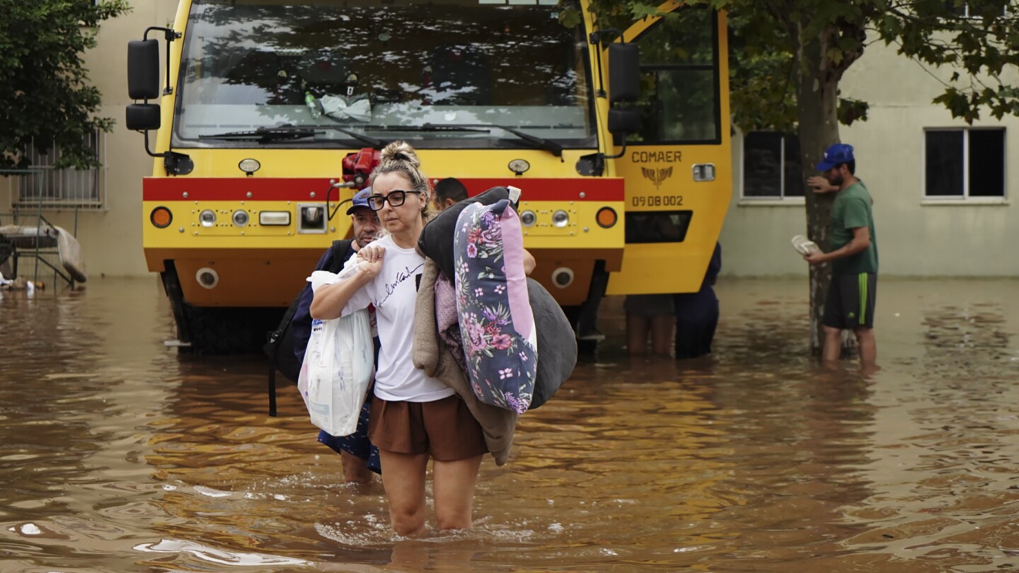 Inundaciones en Brasil: al menos 75 personas muertas y 103 desaparecidas