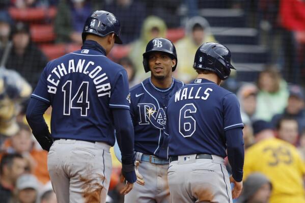 Ramírez hits tiebreaking 2-run double as Rays beat Red Sox 4-2 for