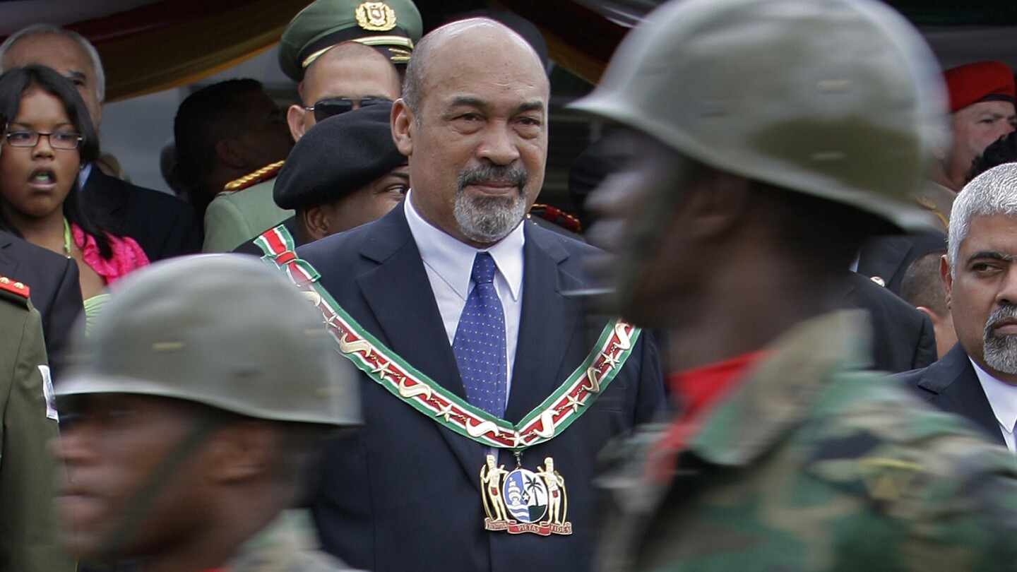 ПАРАМАРИБО Суринам AP — Бившият диктатор на Суринам ще бъде