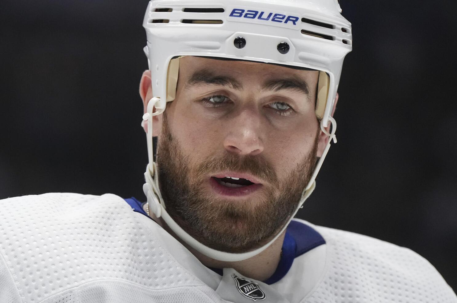Maple Leafs' Ryan O'Reilly out long term with broken finger