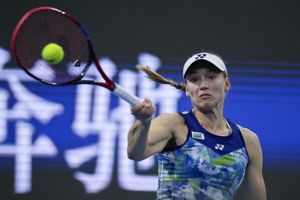 Træ grafisk assimilation Elena Rybakina, Iga Swiatek and Coco Gauff all advance to the semifinals at  the China Open | AP News